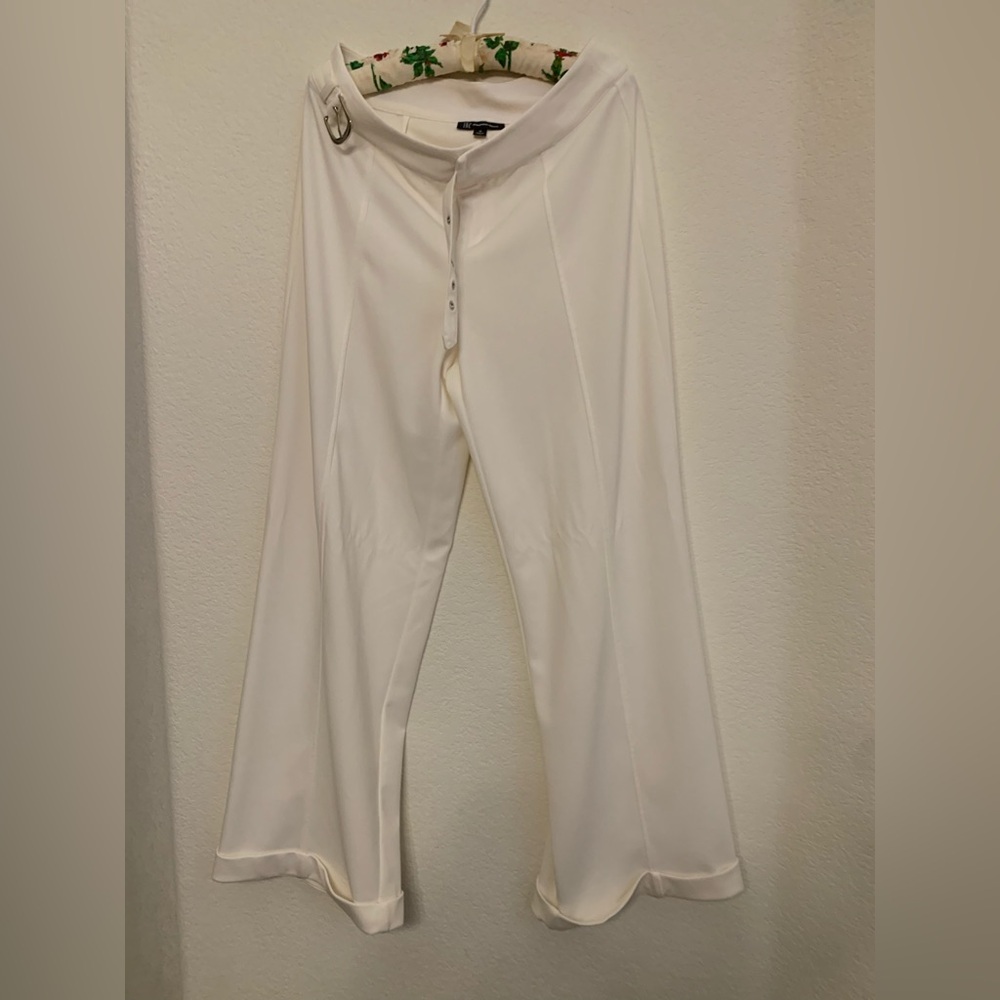 INC International Concepts White Garment